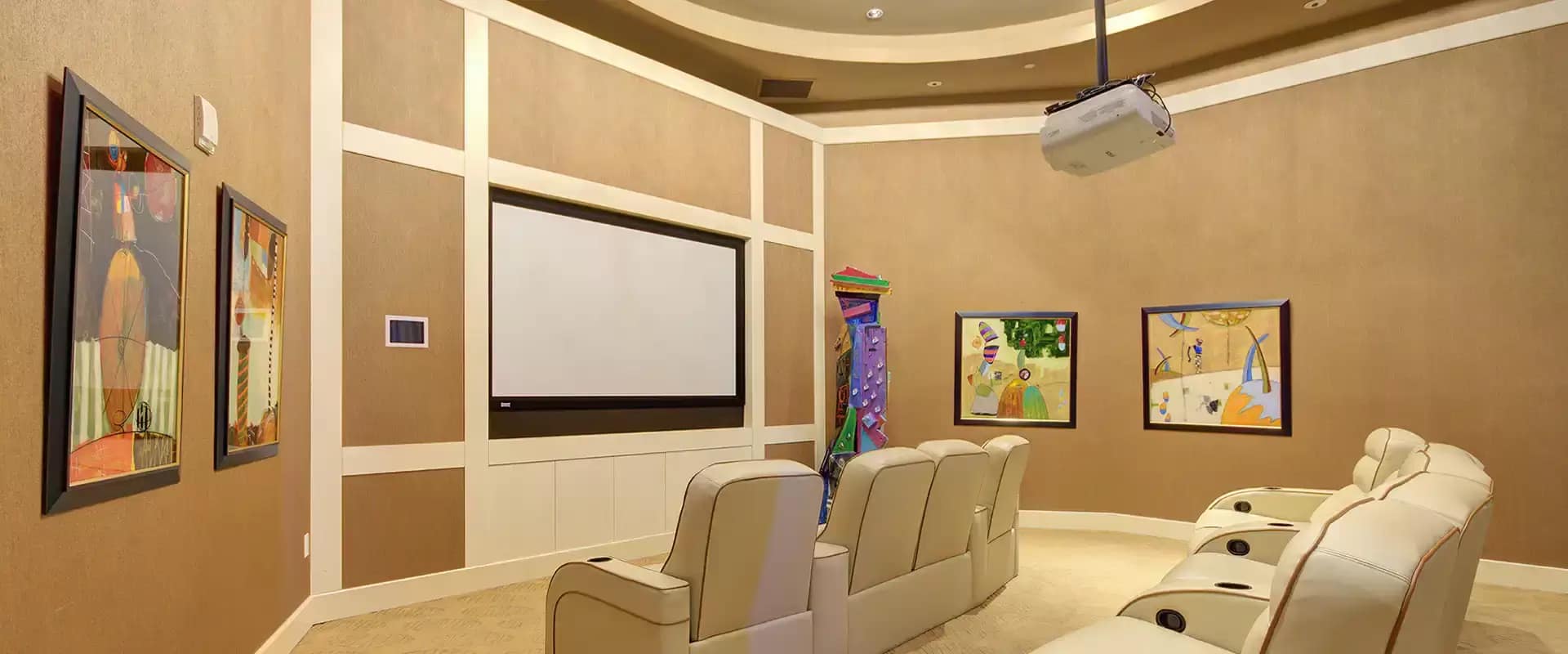 Real estate photo Real estate photo media room